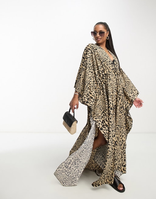 Vila Petite – Leopardmönstrat set med baddräkt, hårsjal och kaftan