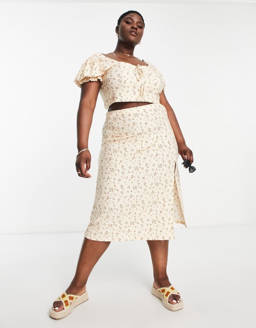 Wednesday's Girl Curve - Coordinato milkmaid a fiori con crop top e gonna midi