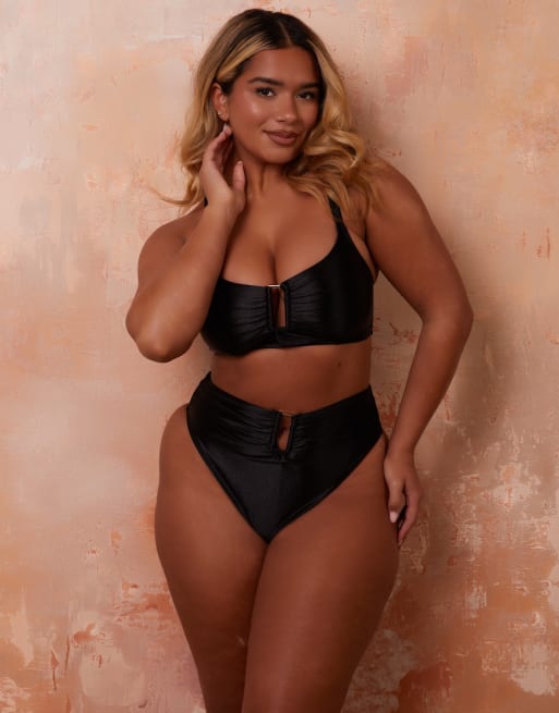 Wolf & Whistle X Natalie Gessey – Fylligare Byst – Bikini med guldfärgade ringar