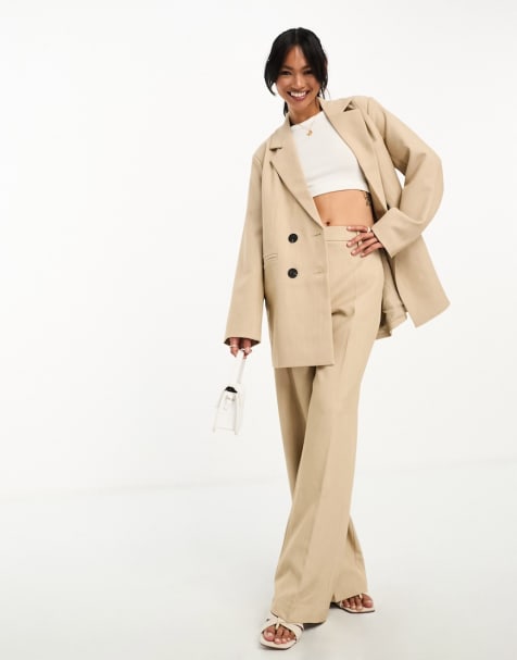 Y.A.S – Eleganter, zweireihiger Blazer und weit geschnittene Hose in Kamelbraun - view 1