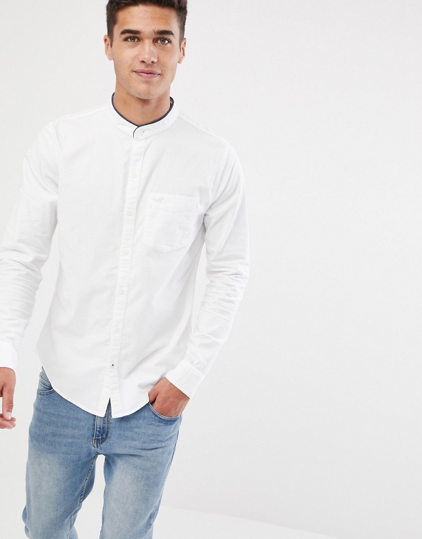 Hollister muscle fit banded collar icon logo oxford shirt in white