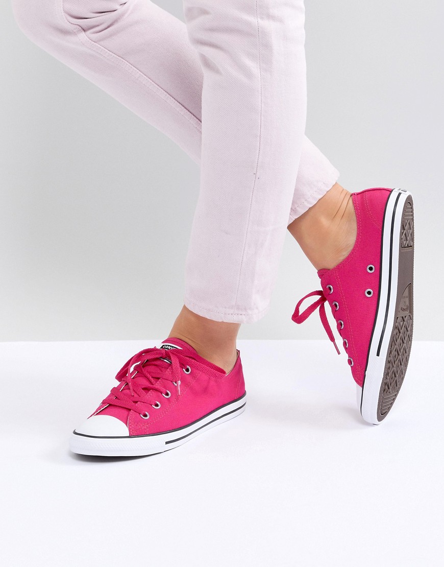 Converse Chuck Taylor All Star Dainty ox trainers in pink