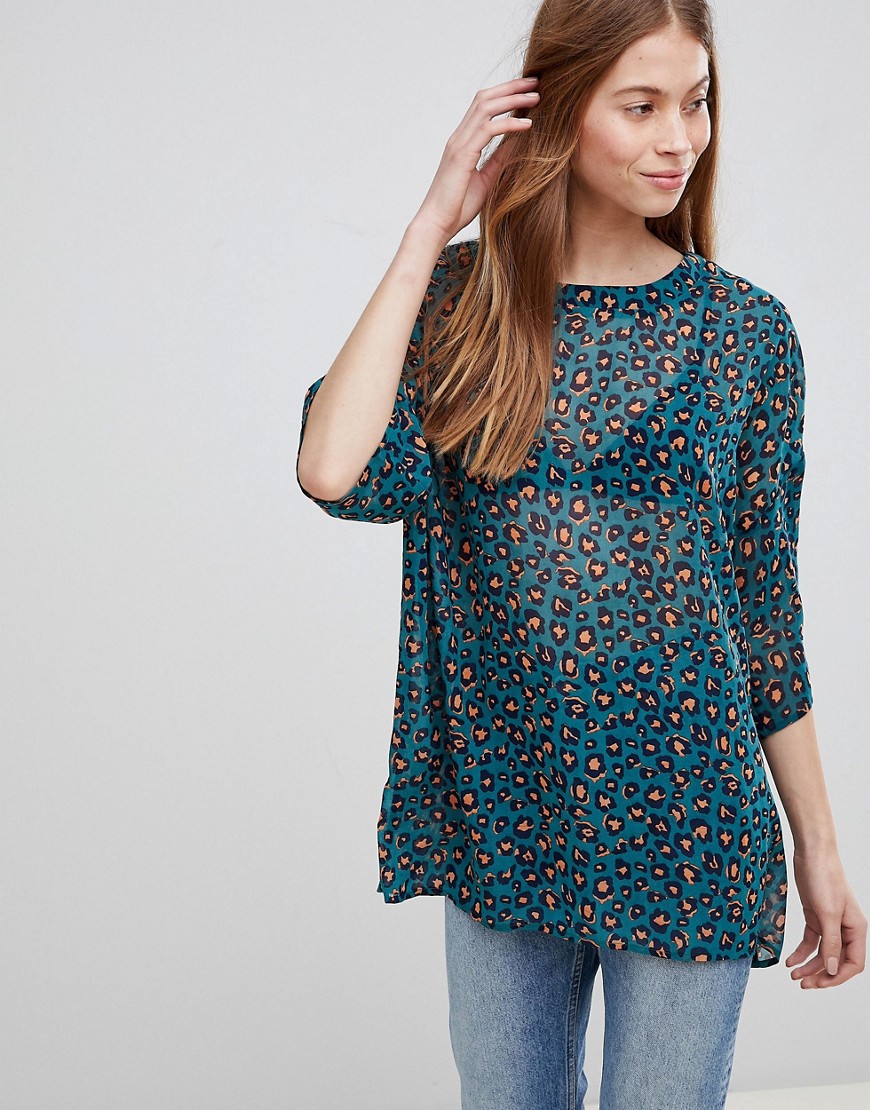 Glamorous Relaxed Top In Leopard Print