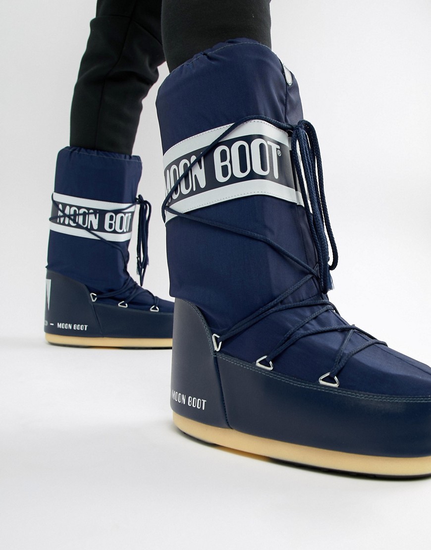 Moon Boot classic snow boots in navy