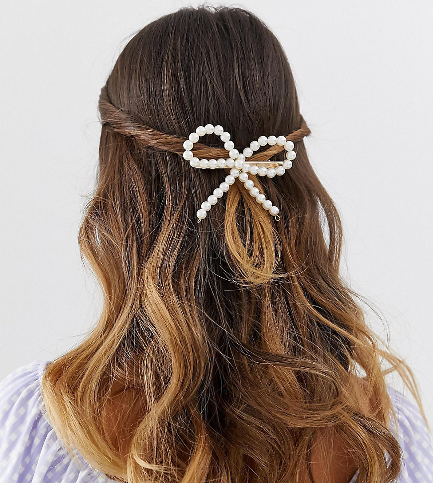 DesignB London faux pearl bow hair clip