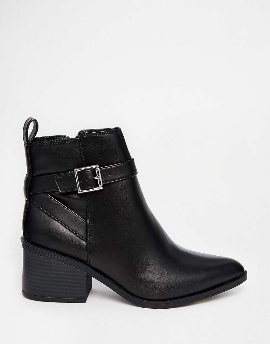 New Look | New Look Pointed Boots with Block Heel at ASOS