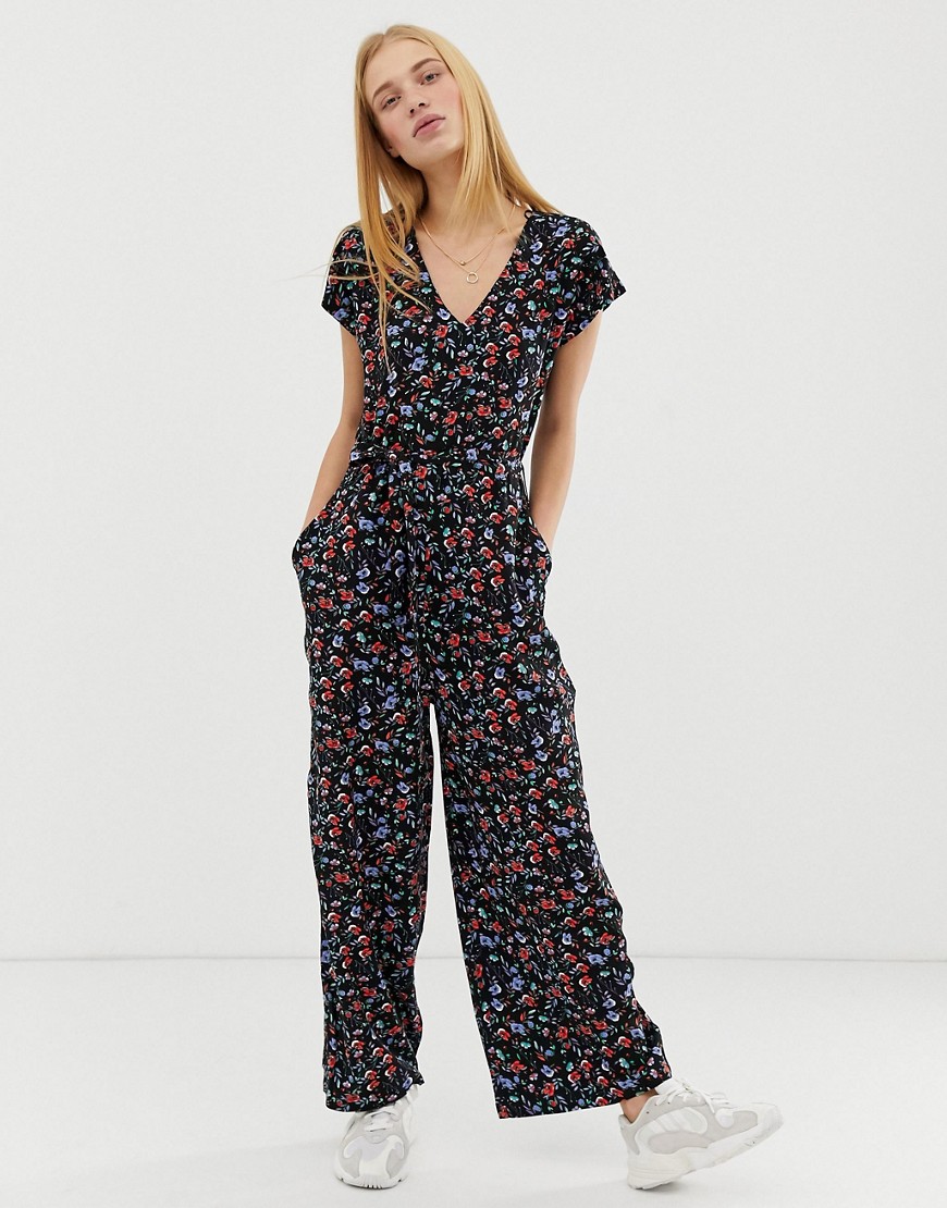 b.Young printed jumpsuit