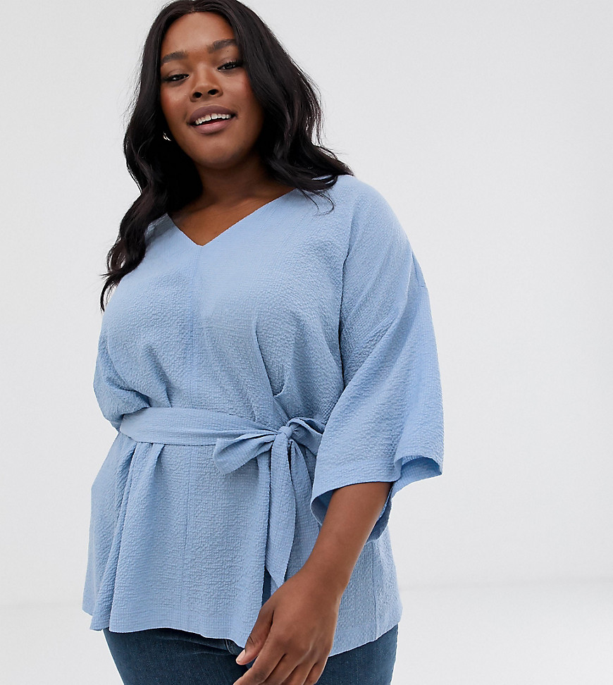 ASOS DESIGN Curve textured 3/4 sleeve oversized top with v neck and tie waist