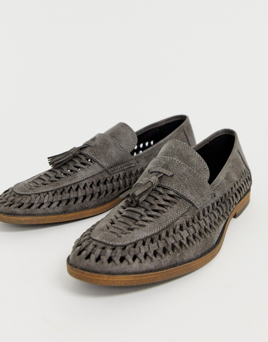 New Look faux leather woven tassel loafer in grey