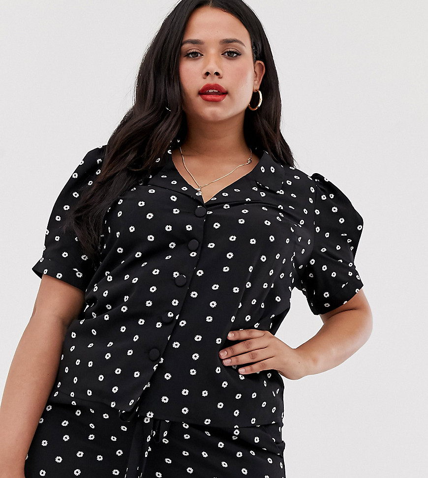 Fashion Union Plus short sleeved blouse in daisy printco-ord