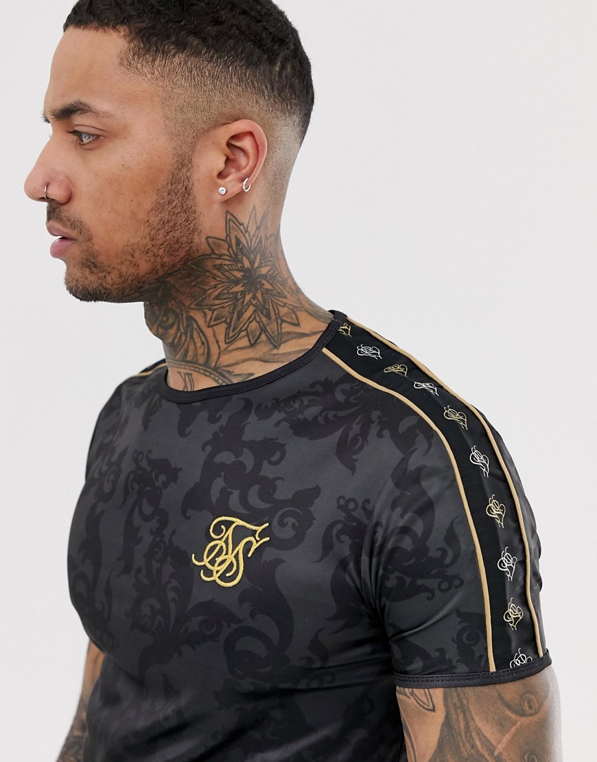 SikSilk t-shirt in black print with side stripe