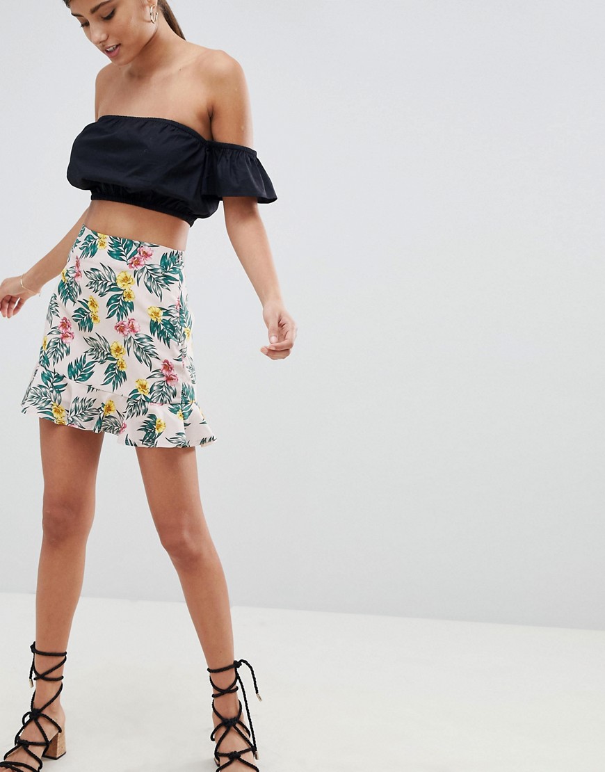 Fashion Union Mini Skirt With Flippy Hem In Tropical Print - Compact floral