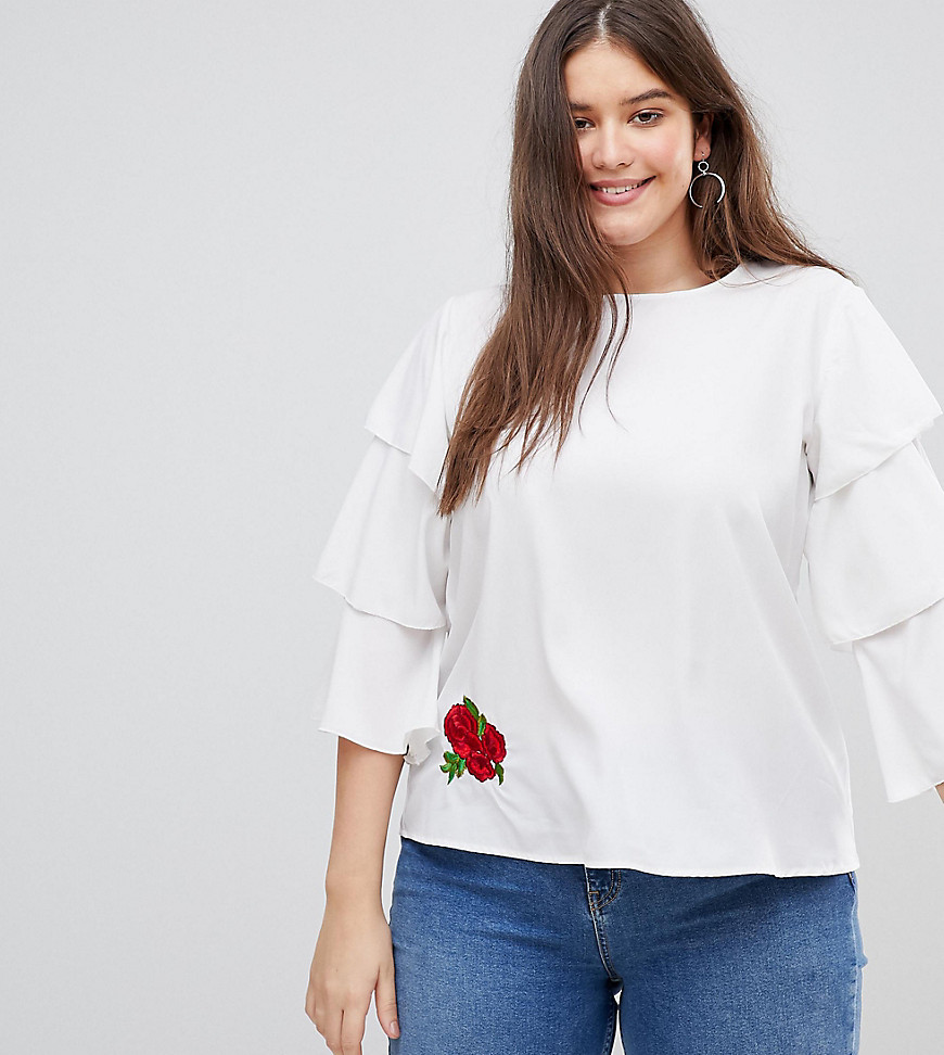 Koko Long Flared Sleeve With Embroidered Detail - White