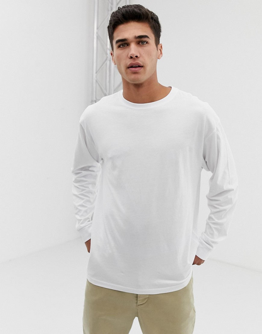 New Look oversized long sleeve cuff t-shirt in white