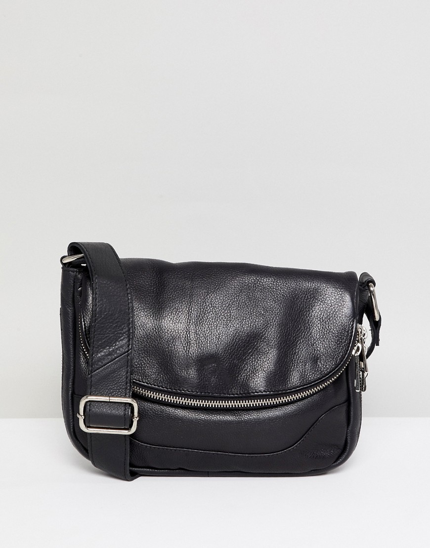 Urbancode leather cross body bag with zip flap - Black
