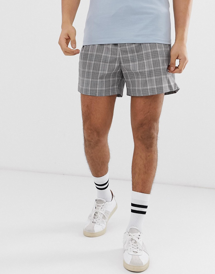 New Look shorts in grey check
