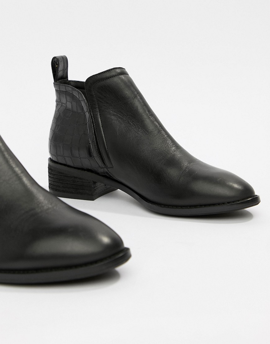 Office Andreas black leather with croc chelsea boot