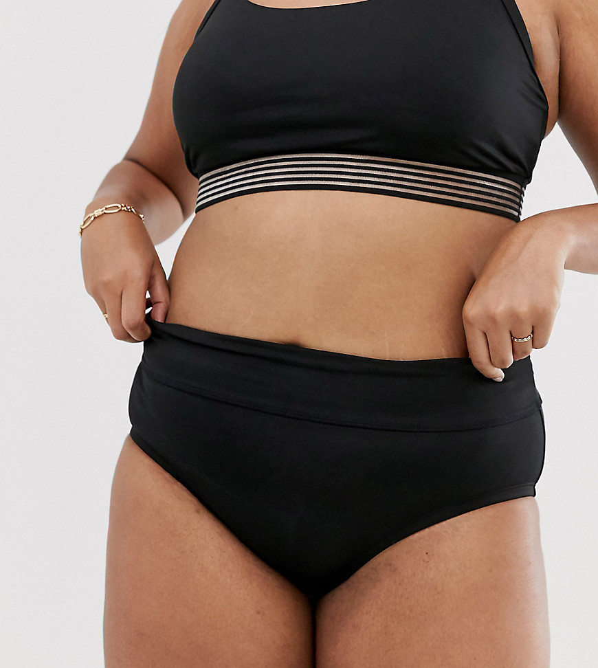 Nike Curve bikini bottom in black