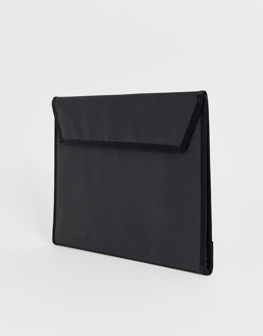 The North Face Stratoliner document holder in black