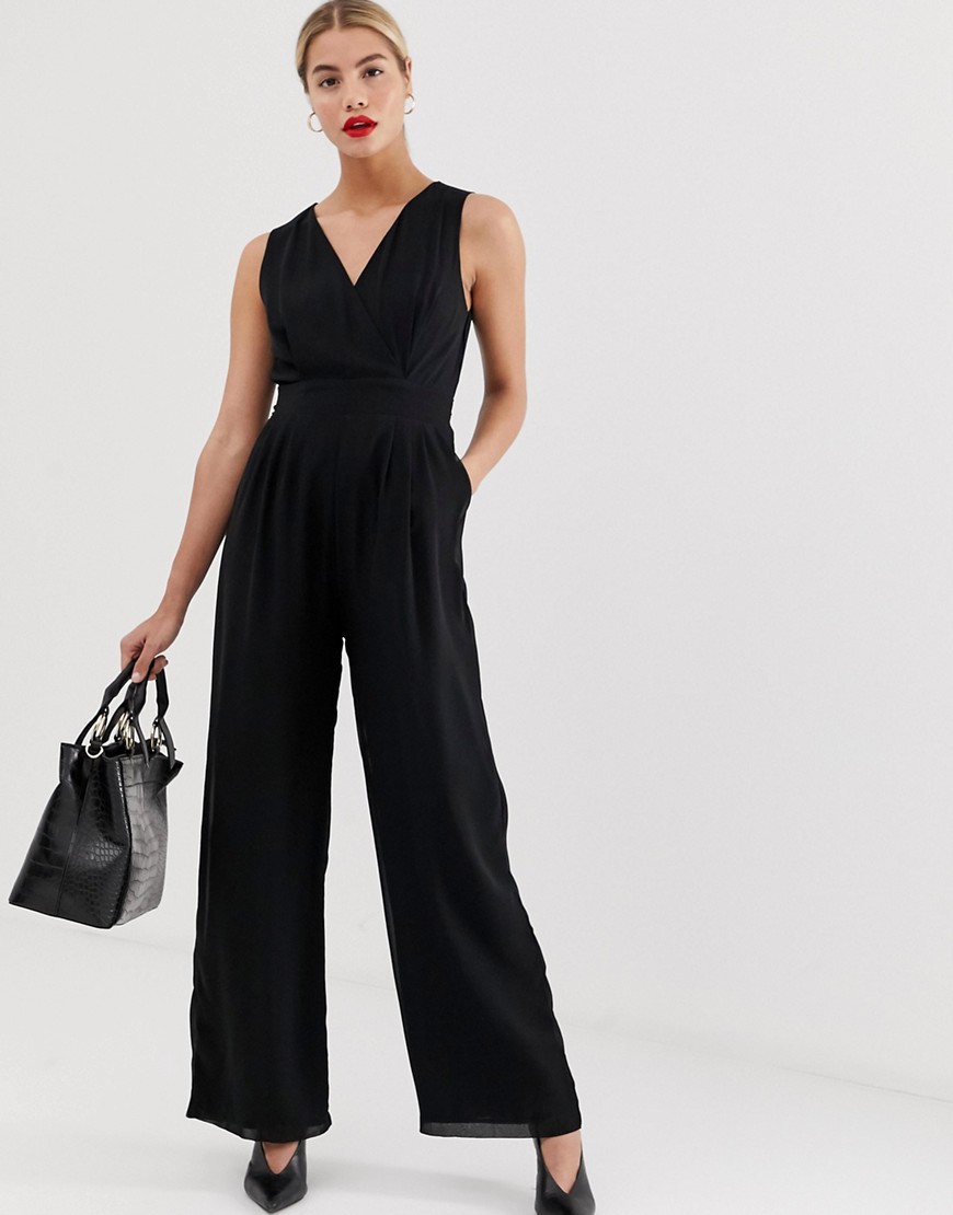 Yumi tailored v neck jumpsuit