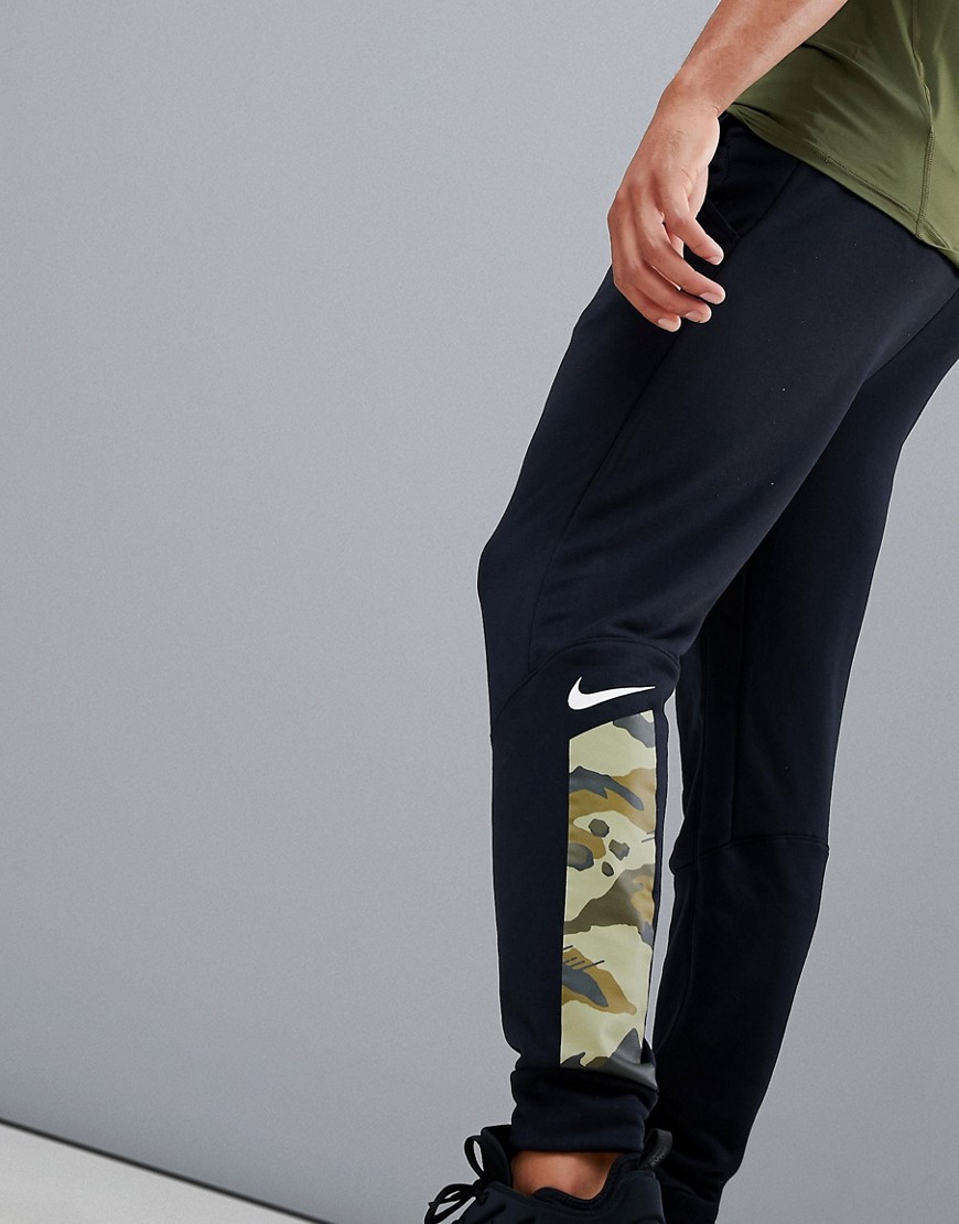 Nike Training Tapered Fleece Joggers In Black With Camo AQ1146-011 - Black