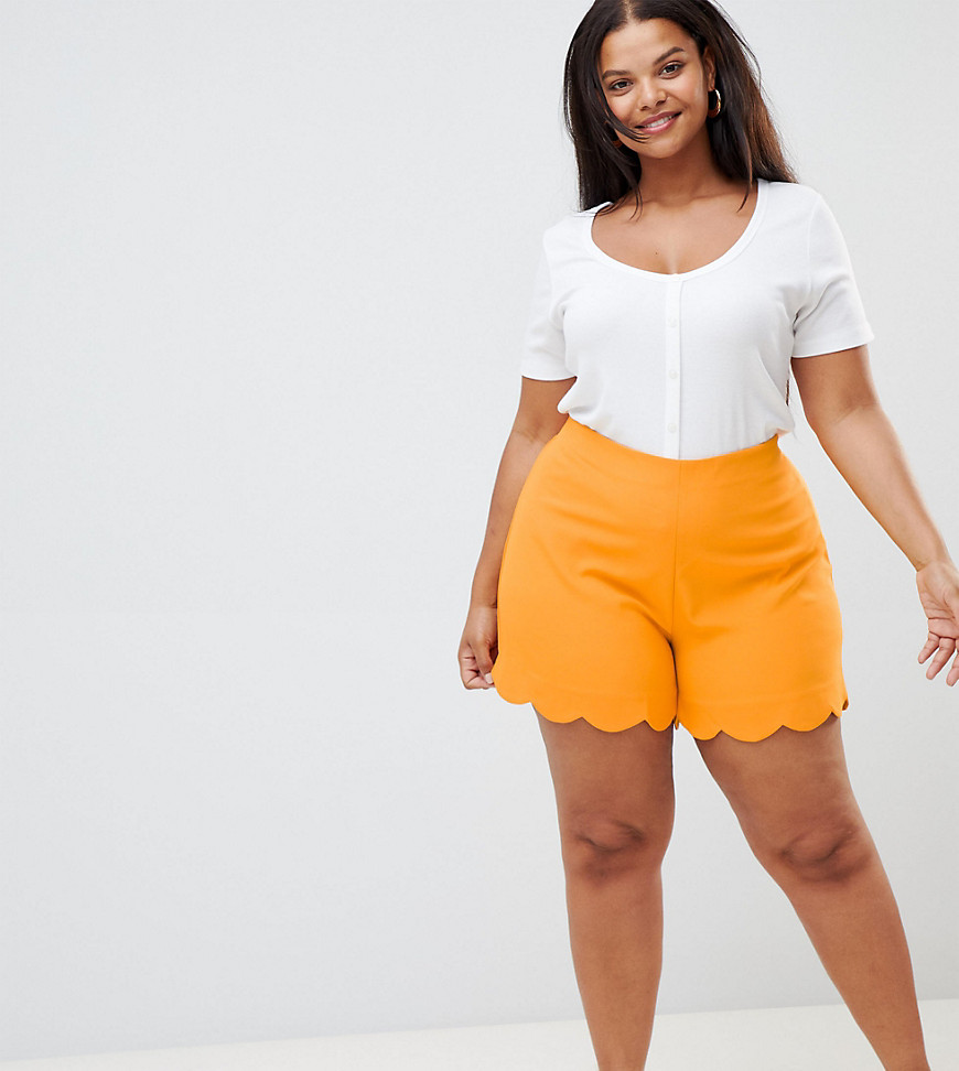 Alice & You Plus Scallop Detail Shorts - Mustard