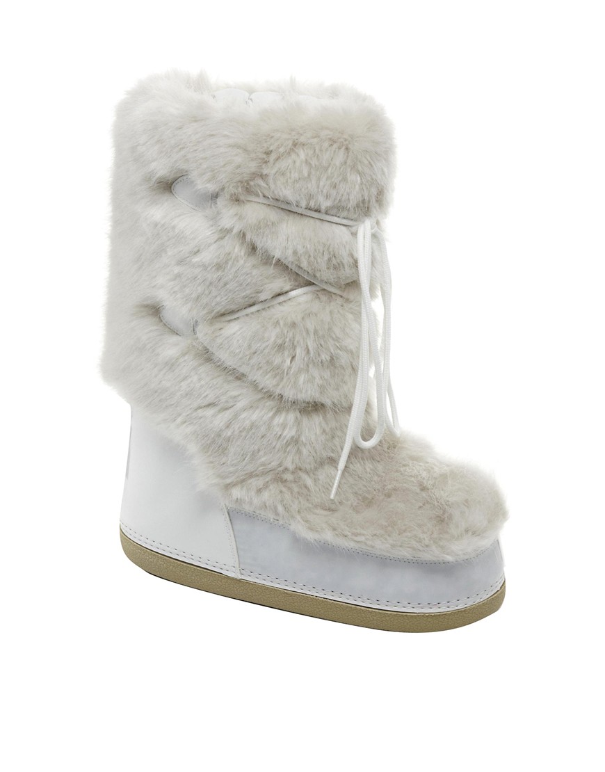 Barts White Faux Fur Snow Boots - White