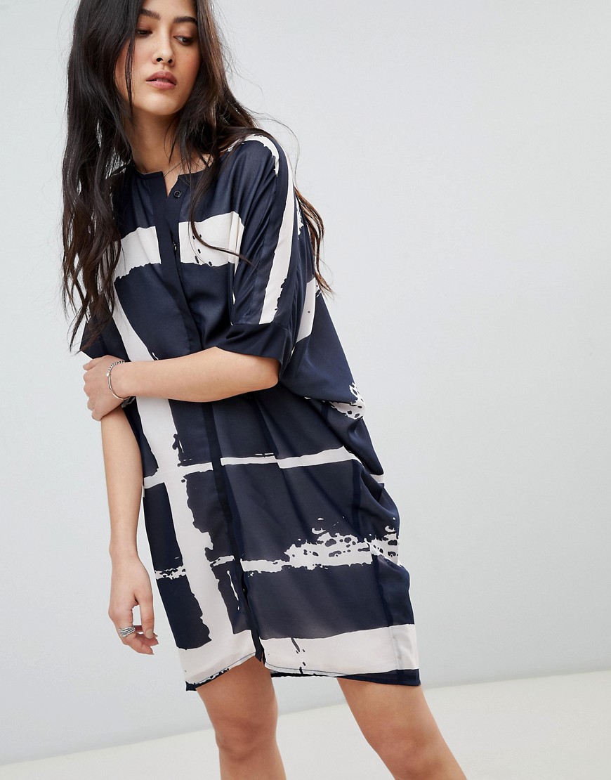 Religion Tunic Shirt Dress in Fence Print