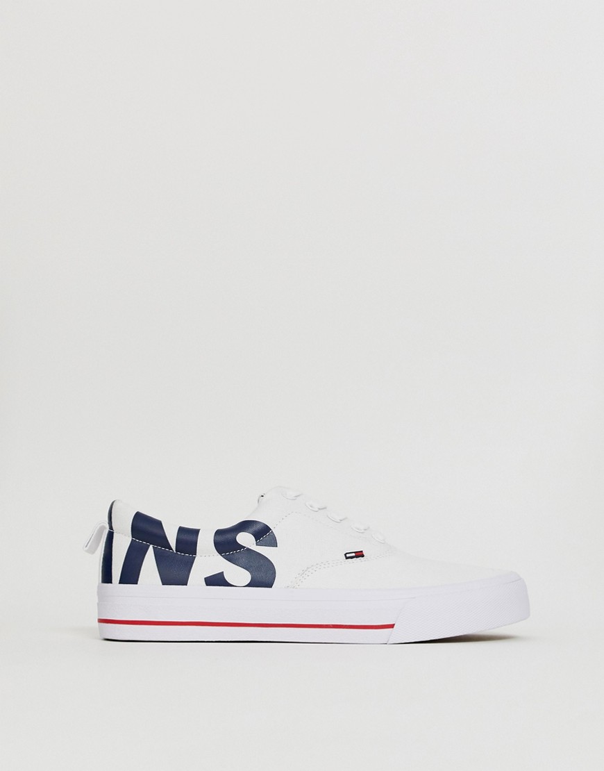 Tommy Jeans trainer with contrast heel branding in white