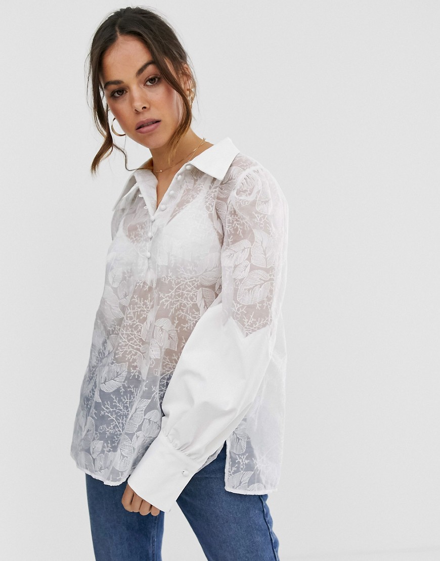 Ghospell oversized shirt in mesh with floral embroidery