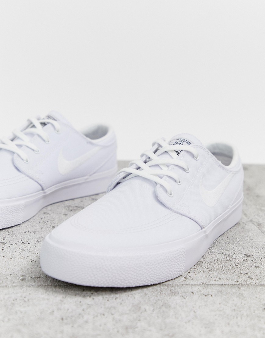 Nike SB Janoski trainers in white