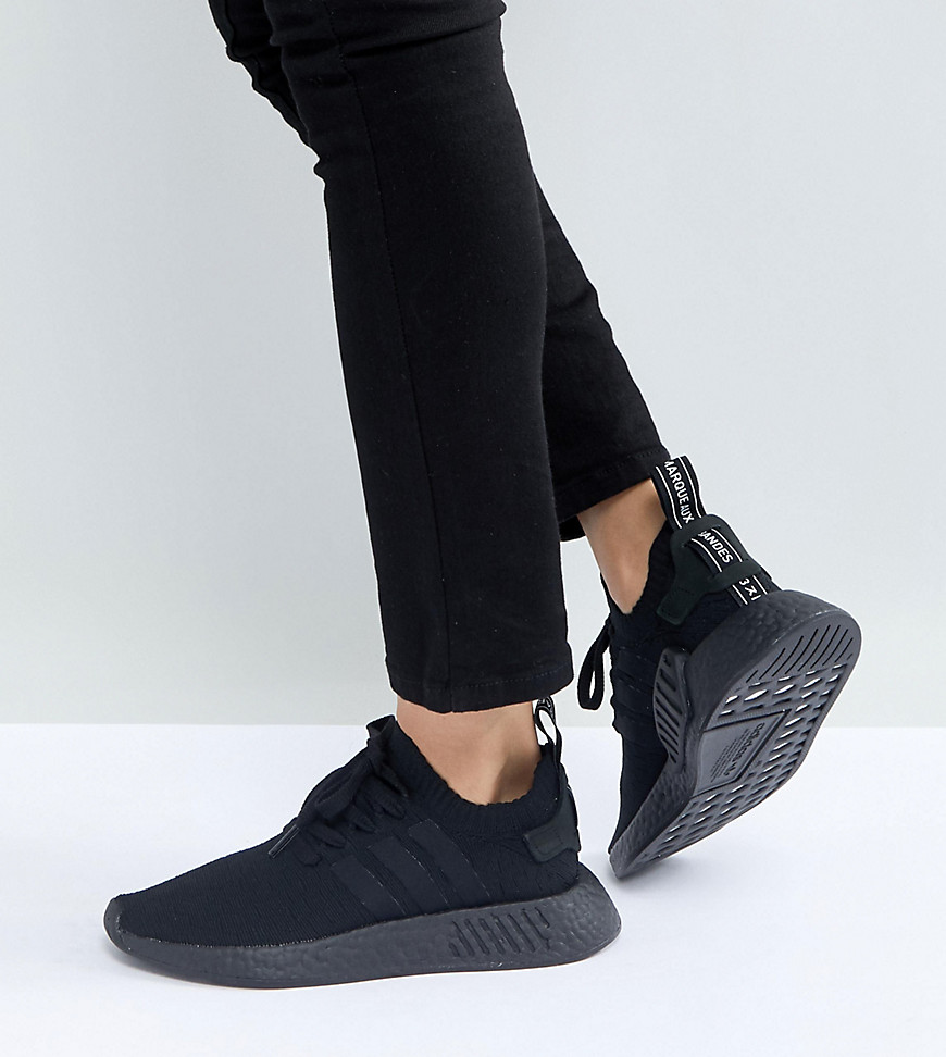 adidas Originals NMD R2 Trainers In all Black