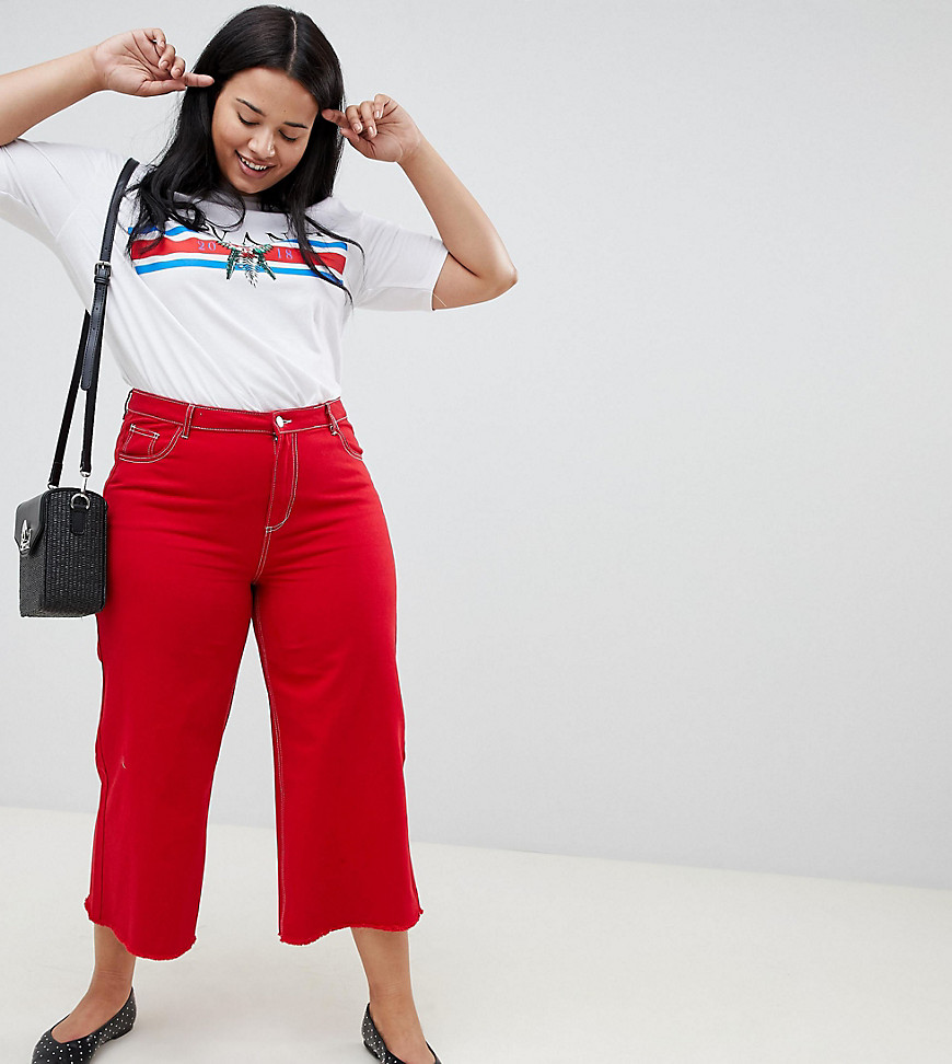 Urban Bliss Plus Cropped Flare - Red