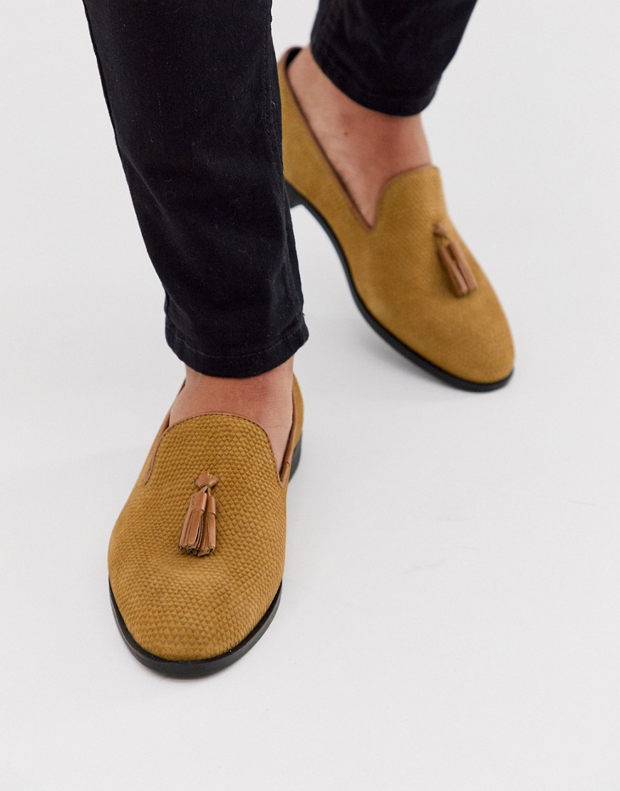 House of Hounds pointer loafers in tan embossed suede