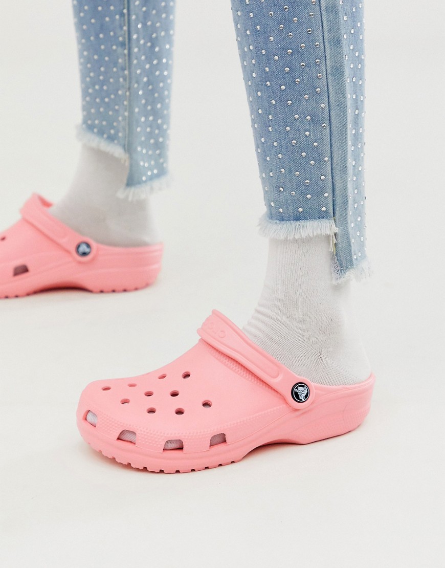 Crocs classic shoe in pink
