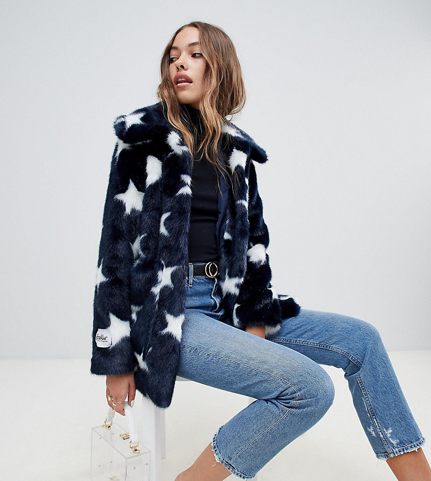 Jakke mid length faux fur jacket in celstial print - Navy and white