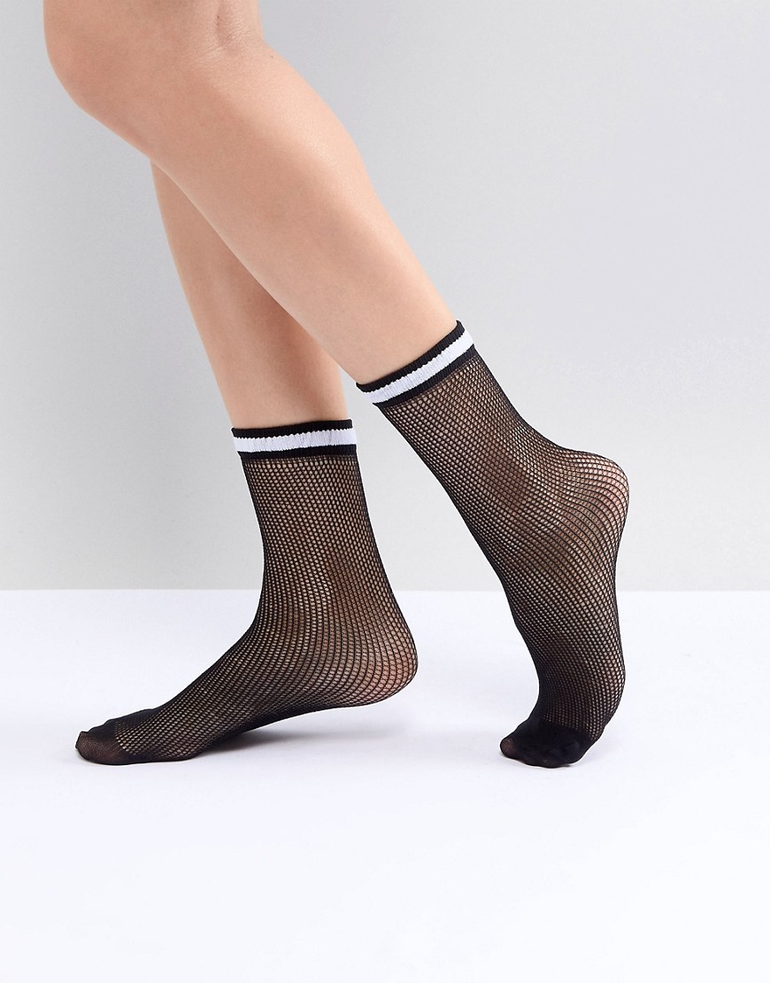 Sisley Knitted Sport Style Socks - Black