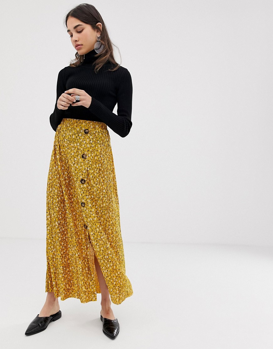 ASOS DESIGN plisse maxi skirt in ditsy floral with button front