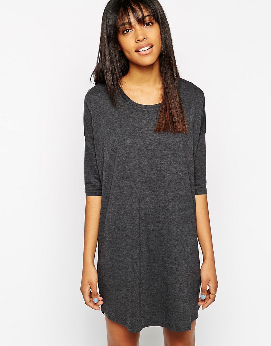 Minimum | Minimum Oversized T-Shirt Dress With 3/4 Sleeves at ASOS
