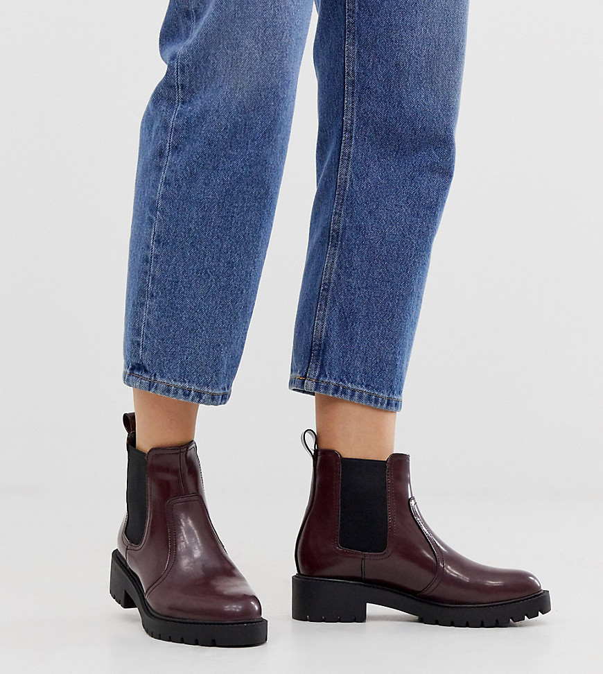 New Look Wide Fit chunky flat chelsea boots in dark red