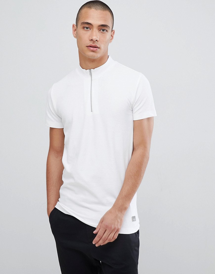 Lindbergh t-shirt in white pique with zip neck