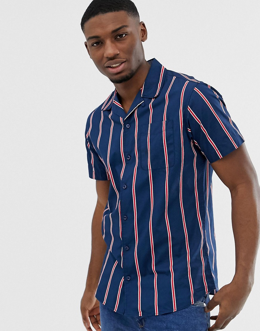 Jack & Jones Originals short sleeve revere collar shirt with vertical stripe