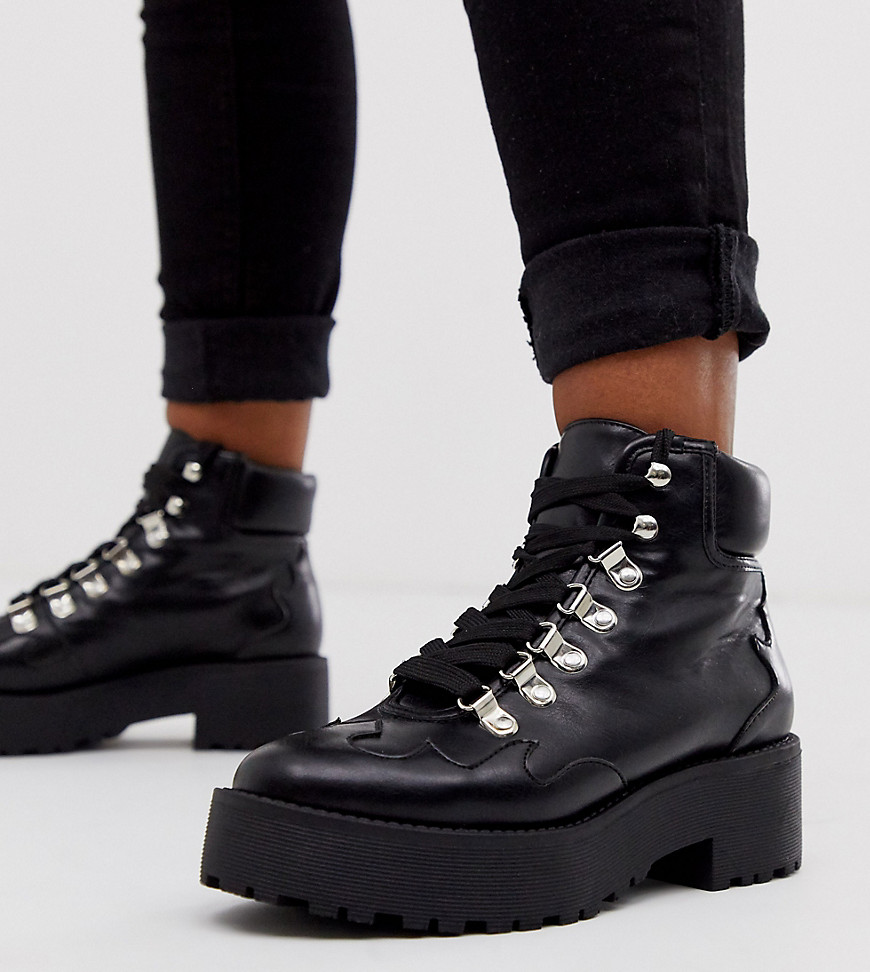 NA-KD laceup ankle boots in black