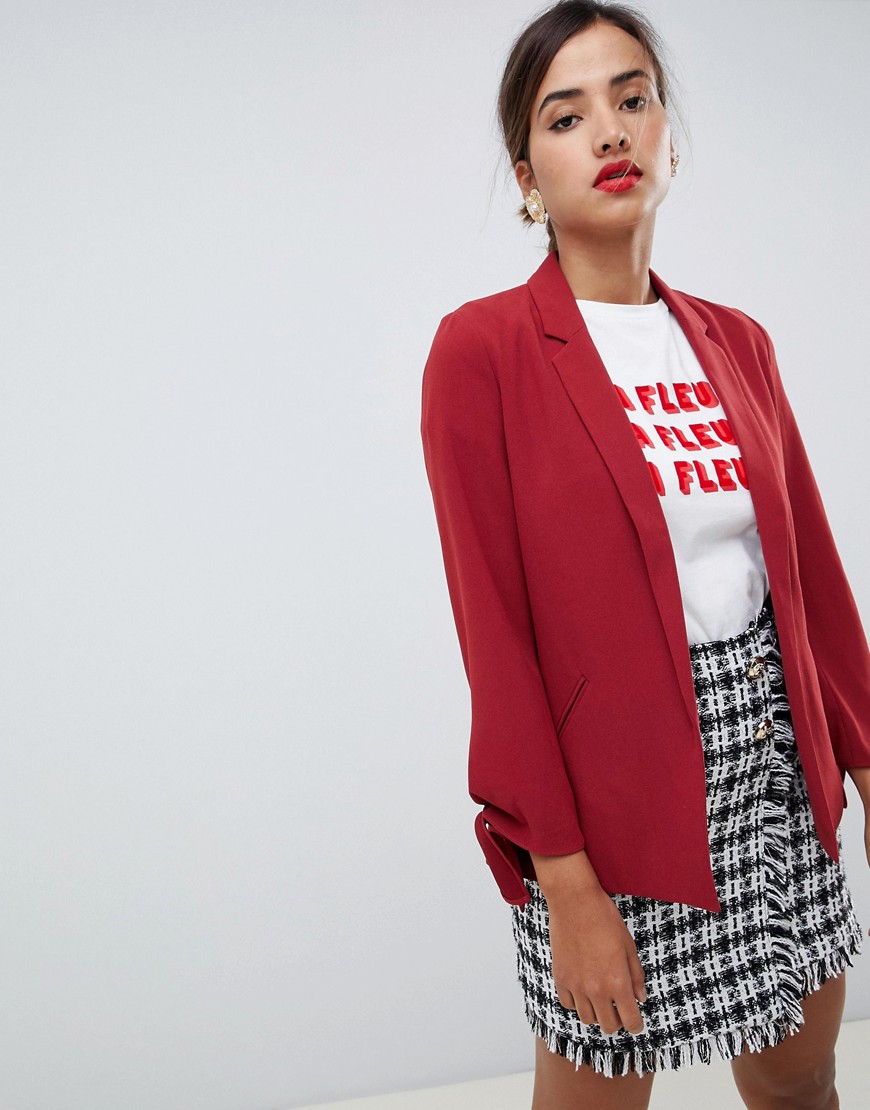Oasis blazer with tie detail in red