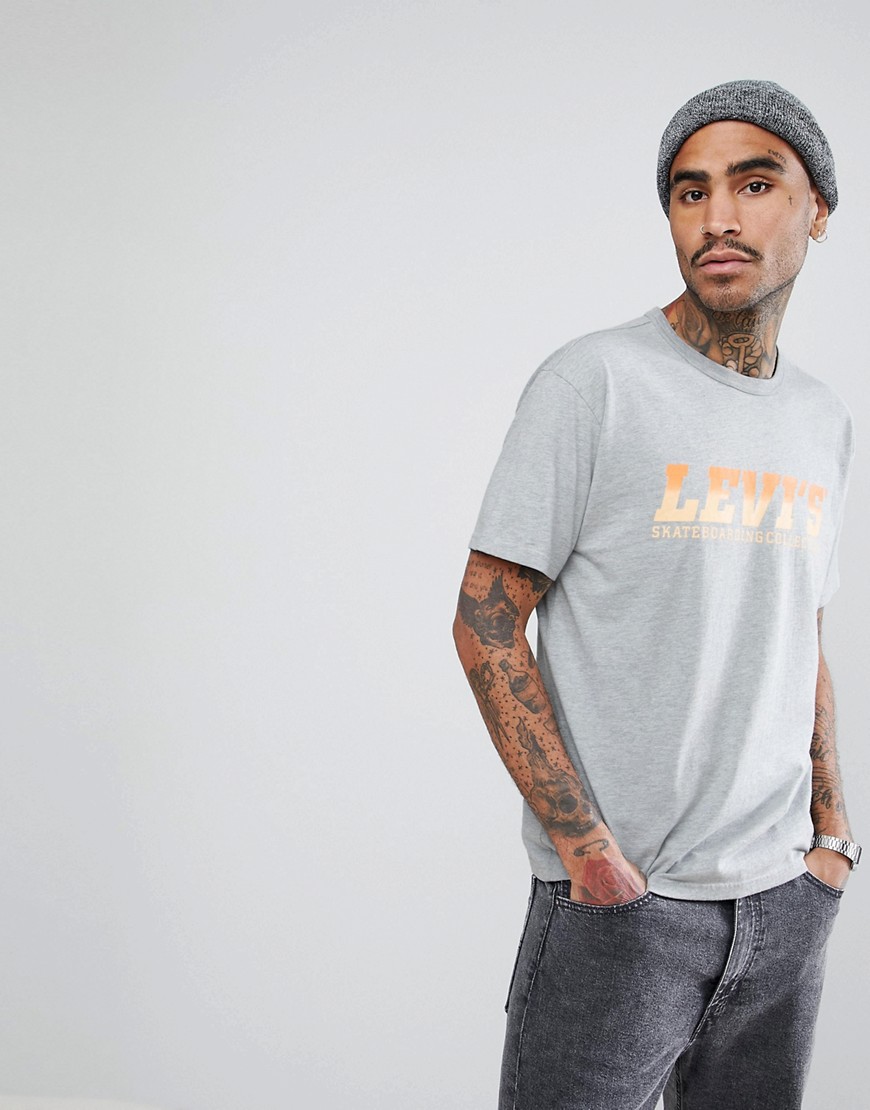 Levis Skateboarding T-Shirt With Chest Logo In Grey - Heather grey