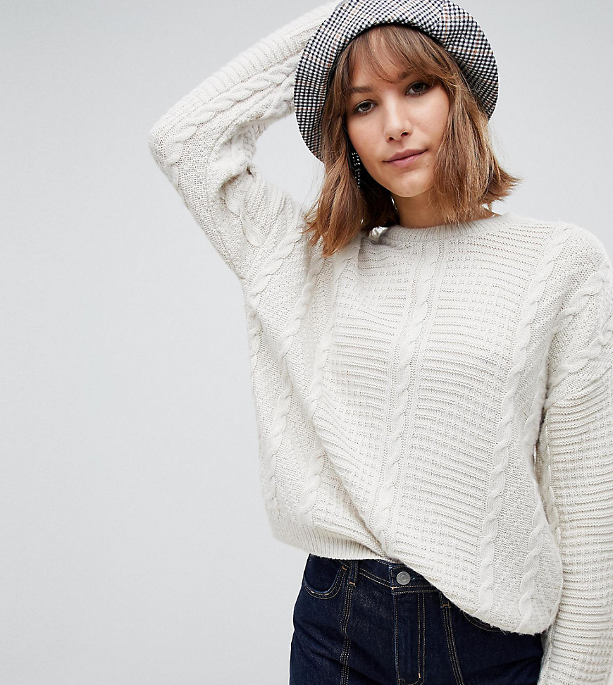Reclaimed Vintage inspired jumper in cable knit - Cream