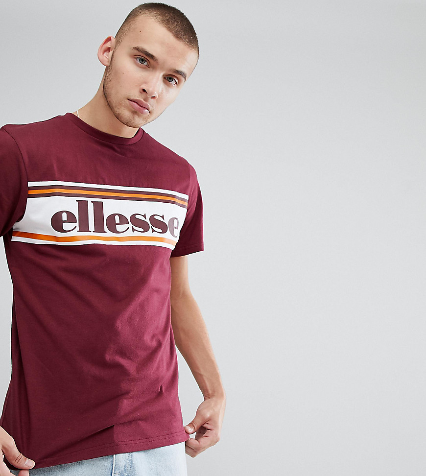 ellesse T-Shirt With Logo Panel In Burgundy - Red