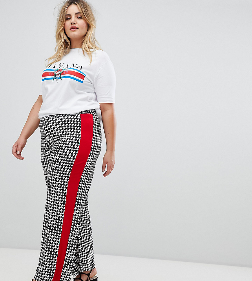 Pink Clove wide leg trousers in dog tooth