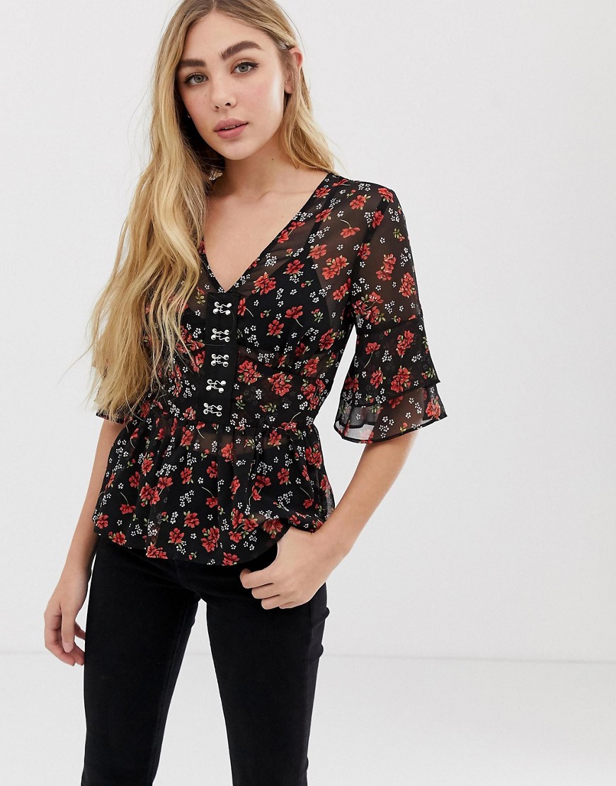 Influence hook and eye blouse in floral print