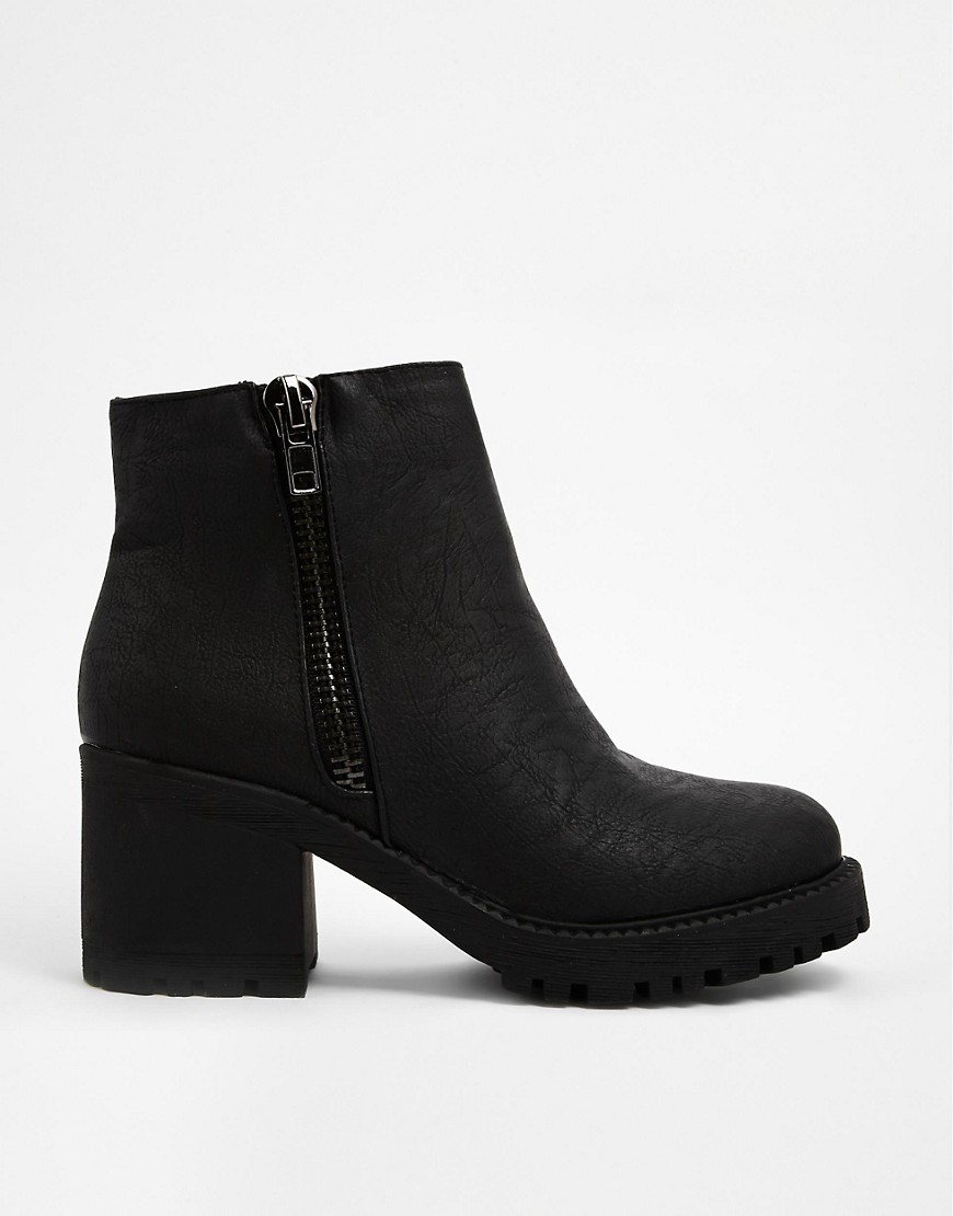 New Look | New Look Champ Black Zip Detail Chunky Heeled Ankle Boots at ...